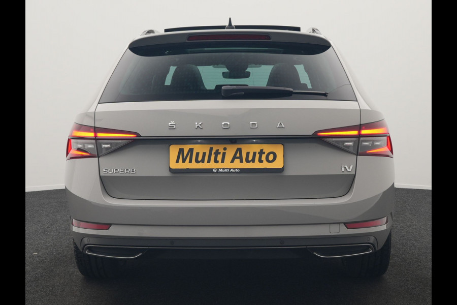 Škoda Superb Combi 1.4 TSI iV Sportline Business PHEV 218pk Dealer O.H. | Trekhaak Af Fabriek | Panodak | Adaptive Cruise | Camera | Alcantara Sportstoelen Verwarmd | Sfeerverlichting | Keyless | Stuur Verwarmd | Blis | Plug In Hybrid |