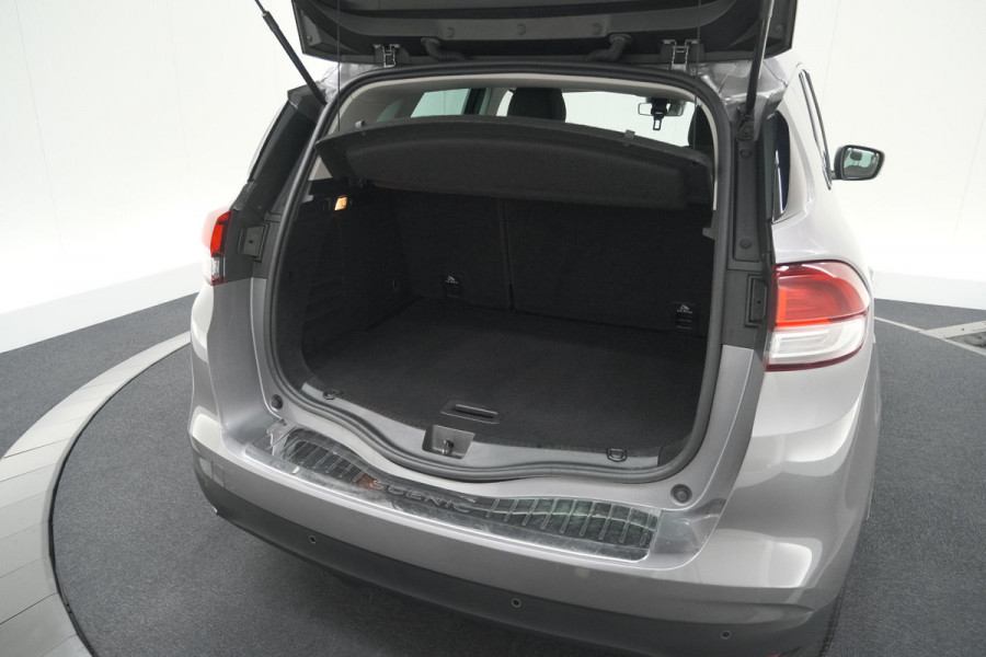 Renault Scénic TCe 140 EDC Intens | Navigatie | Apple Carplay | Parkeersensoren | Cruise Control