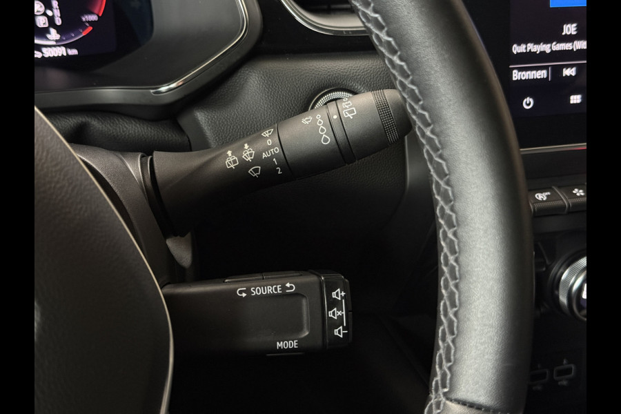 Renault Captur 1.3 TCe mild hybrid 160 Rive Gauche | Groot navi | 18" | Stoelverwarming | 360 Camera | PDC | Led 100% Dealer onderhouden!