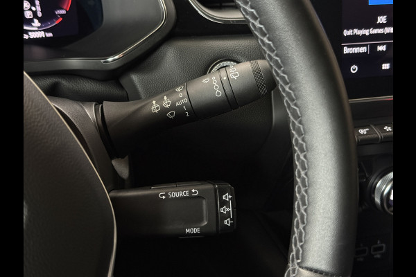 Renault Captur 1.3 TCe mild hybrid 160 Rive Gauche | Groot navi | 18" | Stoelverwarming | 360 Camera | PDC | Led 100% Dealer onderhouden!