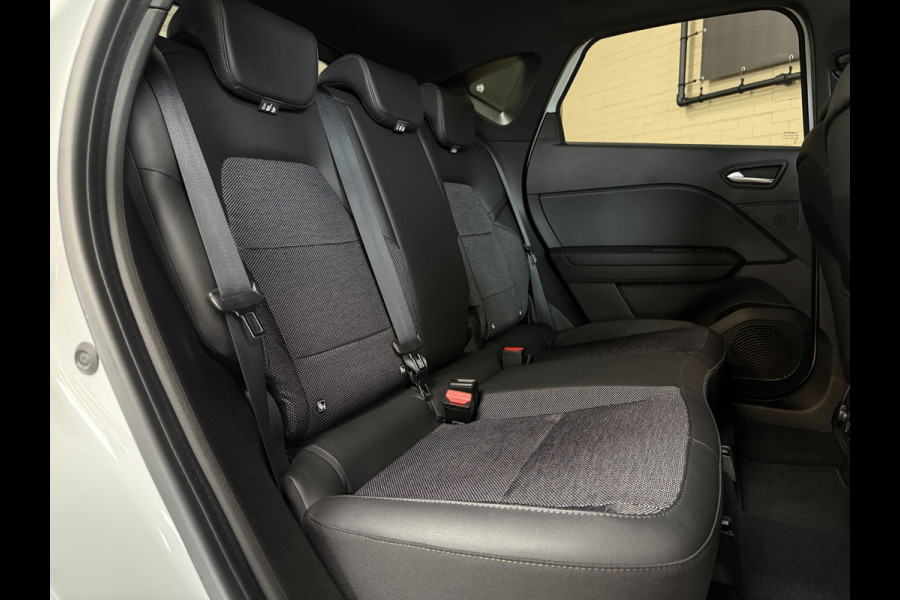 Renault Captur 1.3 TCe mild hybrid 160 Rive Gauche | Groot navi | 18" | Stoelverwarming | 360 Camera | PDC | Led 100% Dealer onderhouden!