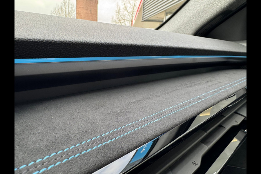 Renault Austral 1.2 E-Tech full hybrid 200 techno esprit Alpine Pano / Elektr A klep / Adaptieve Cruise