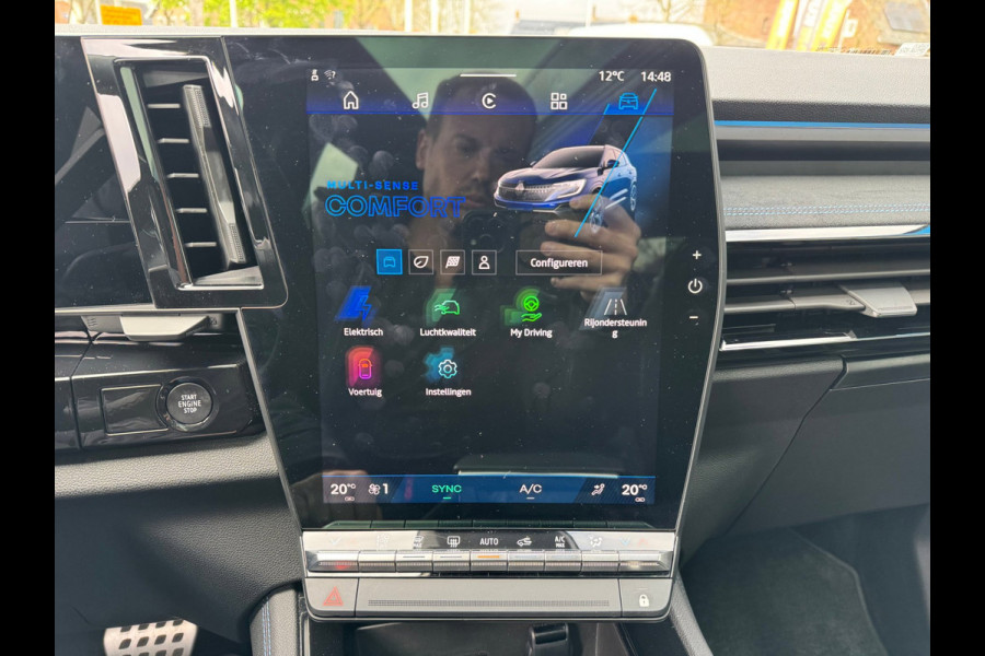 Renault Austral 1.2 E-Tech full hybrid 200 techno esprit Alpine Pano / Elektr A klep / Adaptieve Cruise