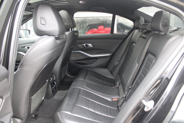 BMW 3-serie 330e xDrive M-Sport Shadow | Pano | Laser | Memory | HK | HUD