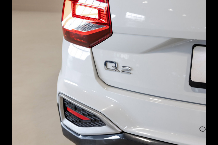 Audi Q2 35 TFSI Advanced edition / 150pk / Stoelverwarming / Adaptieve cruise control / Elektrische achterklep /