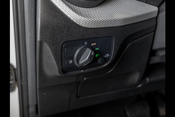 Audi Q2 35 TFSI Advanced edition / 150pk / Stoelverwarming / Adaptieve cruise control / Elektrische achterklep /