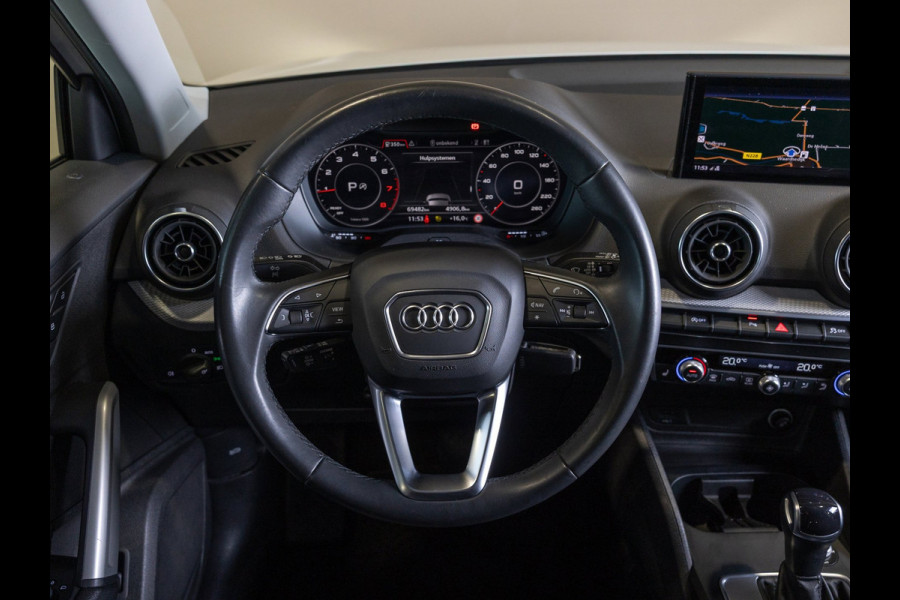 Audi Q2 35 TFSI Advanced edition / 150pk / Stoelverwarming / Adaptieve cruise control / Elektrische achterklep /