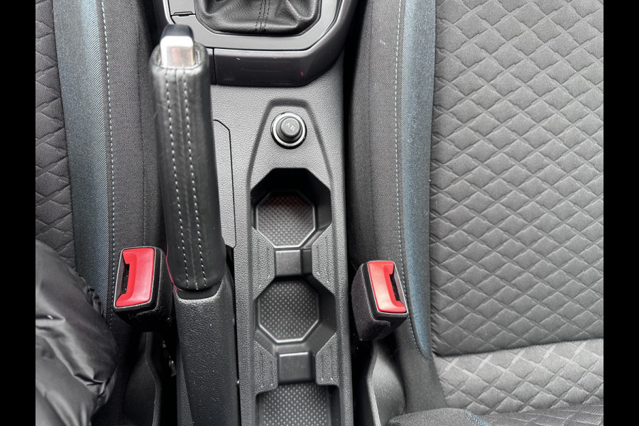 Volkswagen Polo 1.0 MPI IQ-DRIVE AIRCO / CRUISE / PARK PILOT / BEATS AUDIO