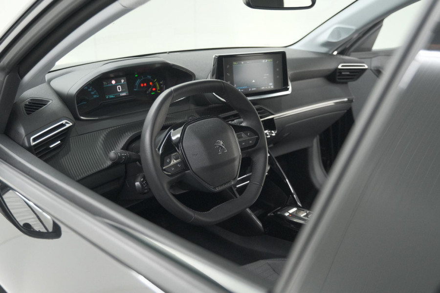 Peugeot e-208 EV Allure 50 kWh | 3 Faselaadfunctie | Apple Carplay | Parkeersensoren | Climate Control