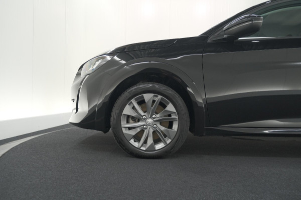 Peugeot e-208 EV Allure 50 kWh | 3 Faselaadfunctie | Apple Carplay | Parkeersensoren | Climate Control