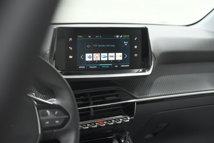 Peugeot e-208 EV Allure 50 kWh | 3 Faselaadfunctie | Apple Carplay | Parkeersensoren | Climate Control