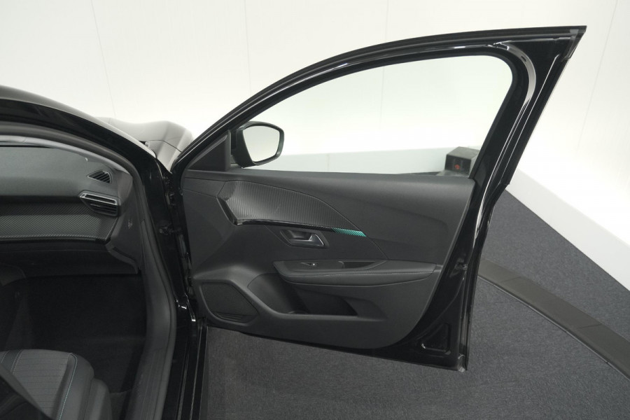Peugeot e-208 EV Allure 50 kWh | 3 Faselaadfunctie | Apple Carplay | Parkeersensoren | Climate Control
