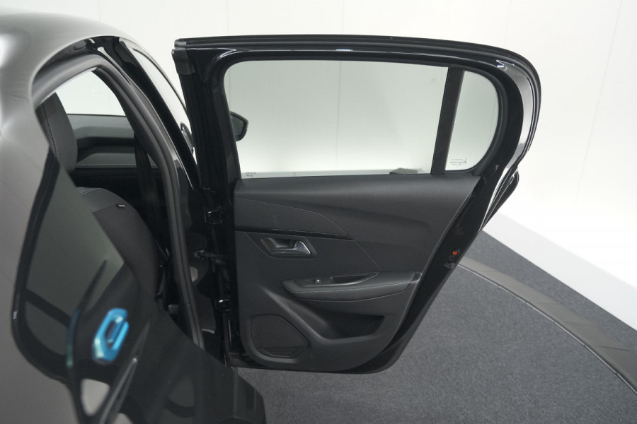 Peugeot e-208 EV Allure 50 kWh | 3 Faselaadfunctie | Apple Carplay | Parkeersensoren | Climate Control