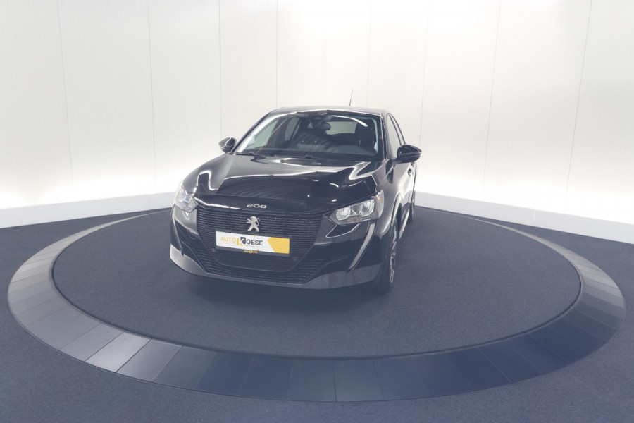 Peugeot e-208 EV Allure 50 kWh | 3 Faselaadfunctie | Apple Carplay | Parkeersensoren | Climate Control
