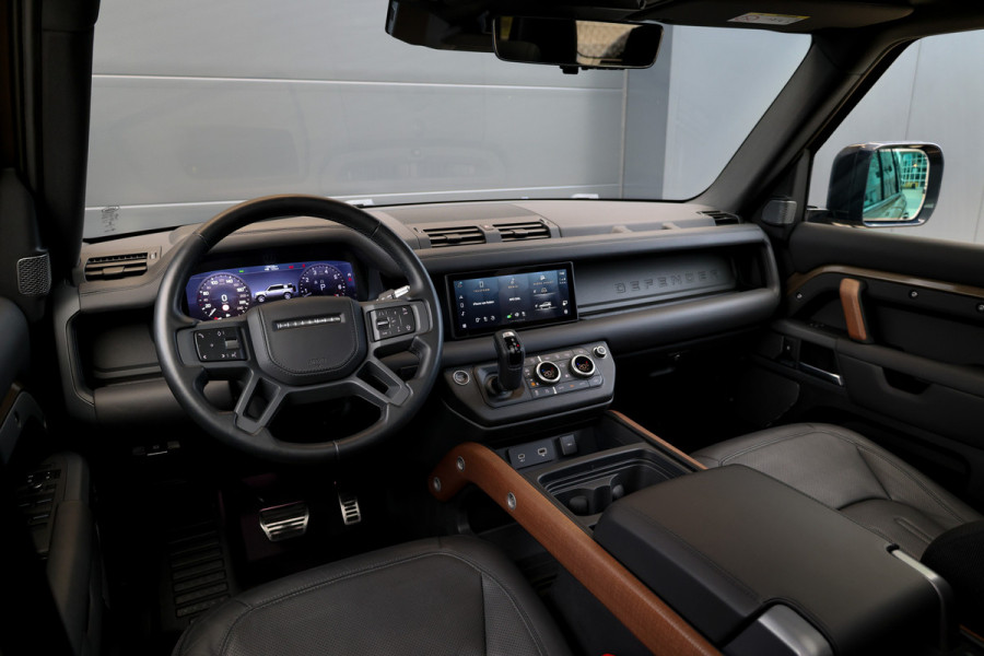 Land Rover Defender 110 3.0 P400 110 X . | NAP | FULL OPTION! | €153.798 NP! | 22'' URBAN | MERIDIAN SURROUND | STANDKACHEL | ELEK TREKHAAK |