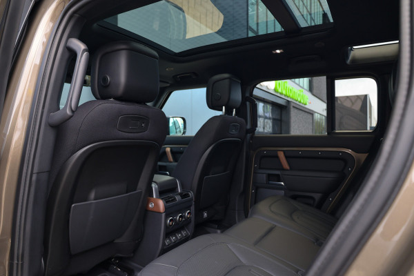 Land Rover Defender 110 3.0 P400 110 X . | NAP | FULL OPTION! | €153.798 NP! | 22'' URBAN | MERIDIAN SURROUND | STANDKACHEL | ELEK TREKHAAK |