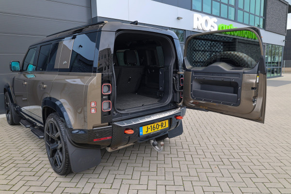Land Rover Defender 110 3.0 P400 110 X . | NAP | FULL OPTION! | €153.798 NP! | 22'' URBAN | MERIDIAN SURROUND | STANDKACHEL | ELEK TREKHAAK |