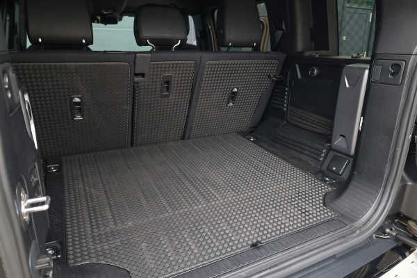 Land Rover Defender 110 3.0 P400 110 X . | NAP | FULL OPTION! | €153.798 NP! | 22'' URBAN | MERIDIAN SURROUND | STANDKACHEL | ELEK TREKHAAK |