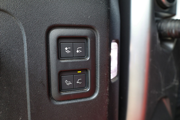 Land Rover Defender 110 3.0 P400 110 X . | NAP | FULL OPTION! | €153.798 NP! | 22'' URBAN | MERIDIAN SURROUND | STANDKACHEL | ELEK TREKHAAK |