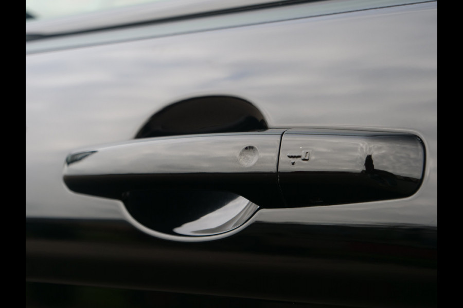 Land Rover Range Rover Evoque 2.0 Si4 HSE Dynamic | Black pakket | panorama | Meridian..