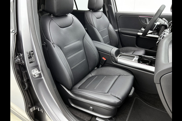 Mercedes-Benz EQA 250+ Business Solution AMG 71 kWh | Winterpakket | Nightpakket | GUARD 360° Plus | DISTRONIC | Smartphone integratie | Panoramaschuifdak | Stuurwielpaddles |