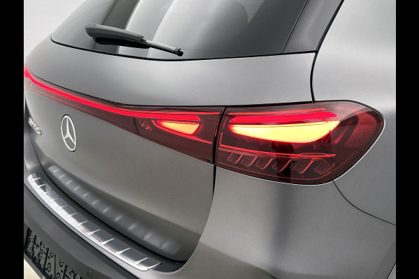 Mercedes-Benz EQA 250+ Business Solution AMG 71 kWh | Winterpakket | Nightpakket | GUARD 360° Plus | DISTRONIC | Smartphone integratie | Panoramaschuifdak | Stuurwielpaddles |