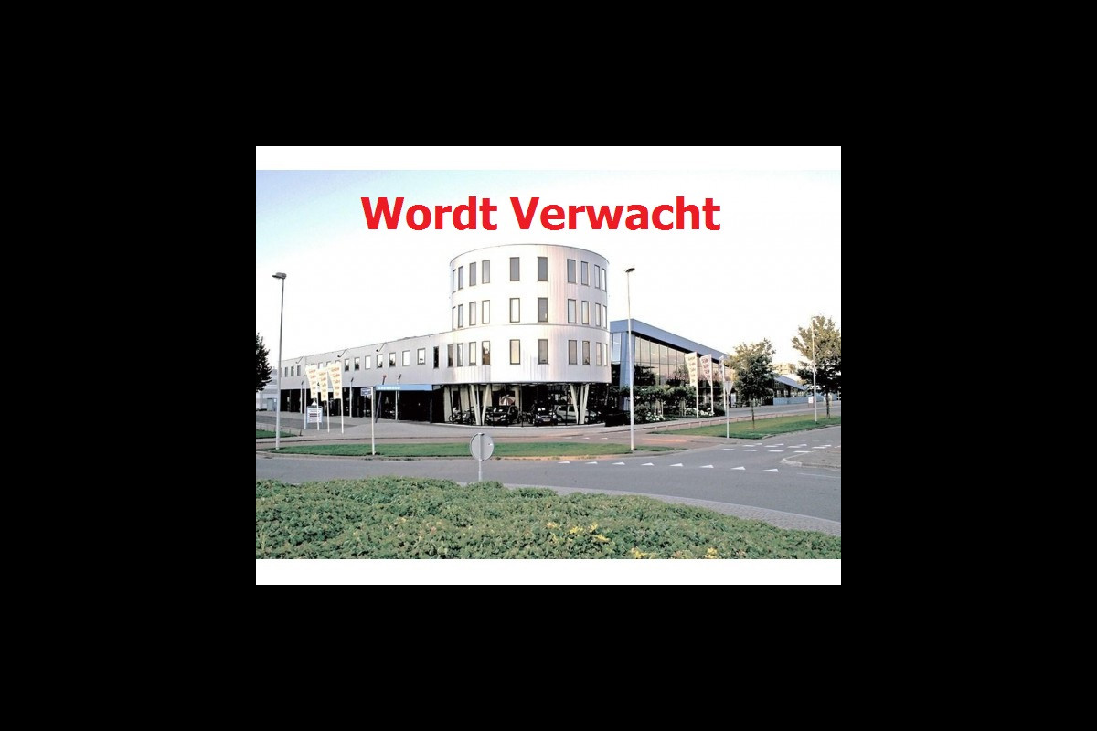 Peugeot 208 1.2 PureTech 100 Allure 360 camera Navi PDC Keyless Go/Start ! 2e Paasdag geopend van 12.00 tot 17:00u !