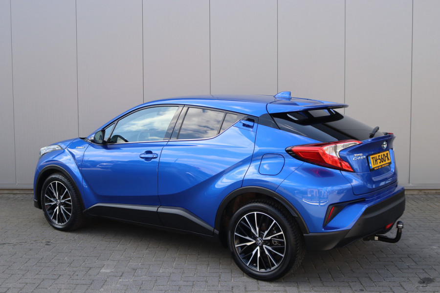 Toyota C-HR 1.8 Hybrid 122PK Automaat Dynamic Trekhaak/Navigatie/Camera/Stoelverwarming