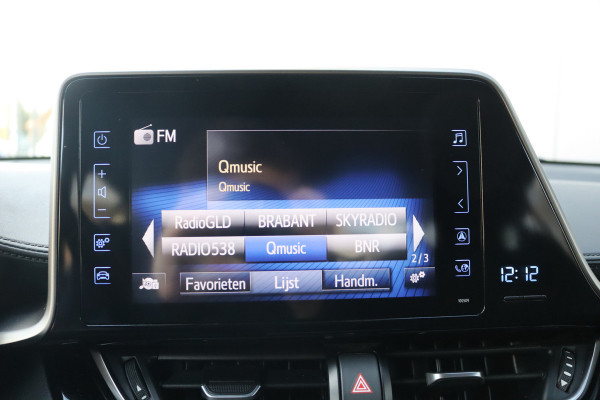 Toyota C-HR 1.8 Hybrid 122PK Automaat Dynamic Trekhaak/Navigatie/Camera/Stoelverwarming