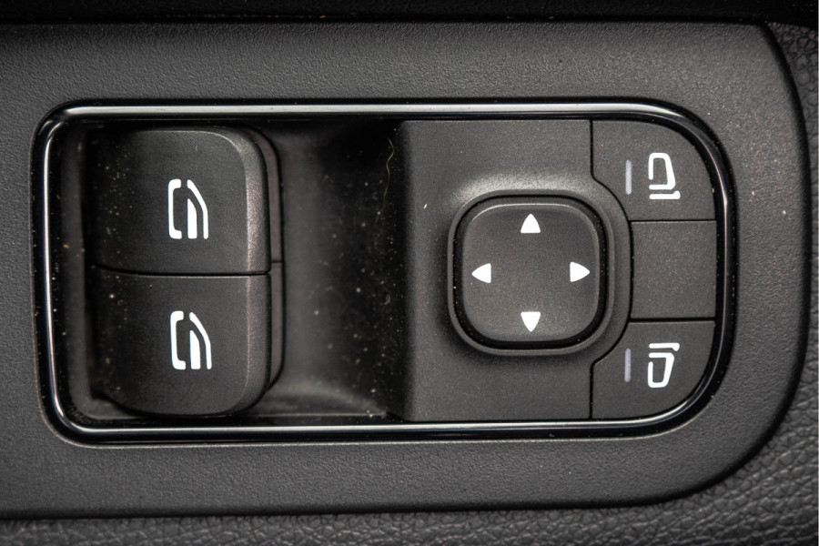 Mercedes-Benz Sprinter 316CDI L2H2 | 163 PK | 3-Zits | Climatronic | Camera | Carplay | Airco