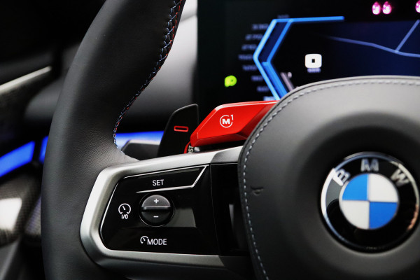 BMW 5 Serie Touring M5, M-Drivers Pack, Panoramadak, B&W Sound, Trekhaak, Carbon Int, Driv. Ass. Prof, Comfort Pack,