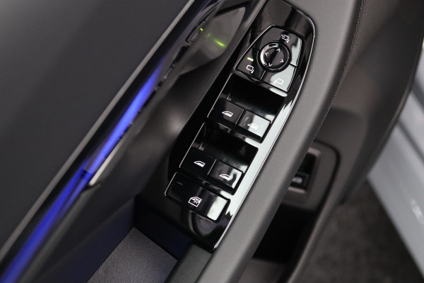 BMW 5 Serie Touring M5, M-Drivers Pack, Panoramadak, B&W Sound, Trekhaak, Carbon Int, Driv. Ass. Prof, Comfort Pack,