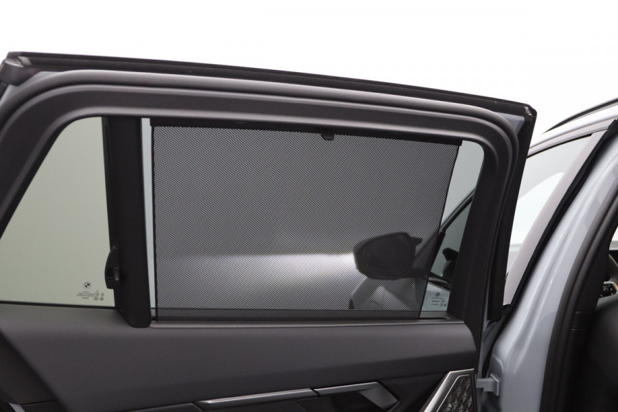 BMW 5 Serie Touring M5, M-Drivers Pack, Panoramadak, B&W Sound, Trekhaak, Carbon Int, Driv. Ass. Prof, Comfort Pack,