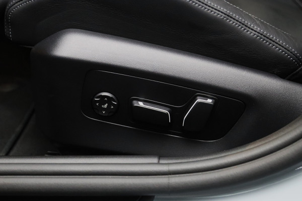 BMW 5 Serie Touring M5, M-Drivers Pack, Panoramadak, B&W Sound, Trekhaak, Carbon Int, Driv. Ass. Prof, Comfort Pack,