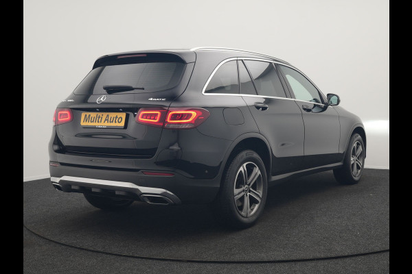 Mercedes-Benz GLC 300e 4MATIC Premium PHEV 320pk Dealer O.H | Adaptive Cruise | Camera | Alcantara Sportstoelen Verwarmd | Apple Carplay | Blis | AMG Interieur | Navigatie | DAB | Plug In Hybrid |