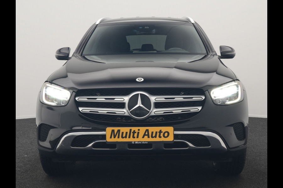 Mercedes-Benz GLC 300e 4MATIC Premium PHEV 320pk Dealer O.H | Adaptive Cruise | Camera | Alcantara Sportstoelen Verwarmd | Apple Carplay | Blis | AMG Interieur | Navigatie | DAB | Plug In Hybrid |