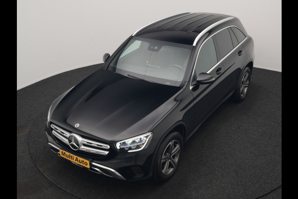 Mercedes-Benz GLC 300e 4MATIC Premium PHEV 320pk Dealer O.H | Adaptive Cruise | Camera | Alcantara Sportstoelen Verwarmd | Apple Carplay | Blis | AMG Interieur | Navigatie | DAB | Plug In Hybrid |