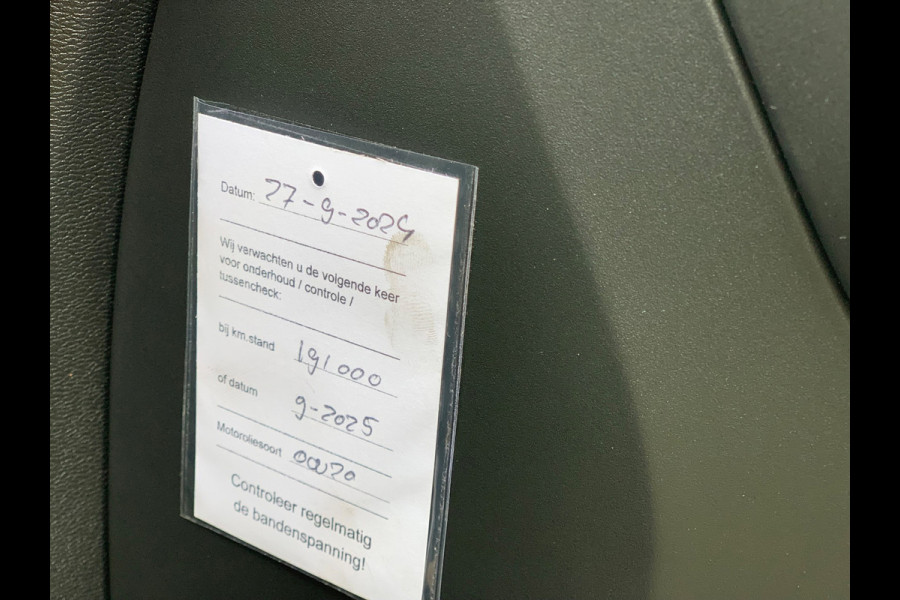 Volvo V60 2.0 D4 Inscription 190PK LEDER FULL 2021 DEALER OH / NETTO EXPORT € 14.950