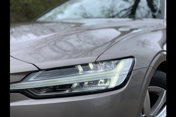 Volvo V60 2.0 D4 Inscription 190PK LEDER FULL 2021 DEALER OH / NETTO EXPORT € 14.950
