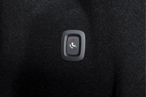 Volvo XC60 2.0 T6 Plug-in hybrid AWD Plus Black Edition - Facelift MY26 | Harman/Kardon | Elek. Trekhaak | S/K-Panodak | Dig. Cockpit | Adapt. Cruise | Elek. Klep | Stoel-+Stuurverw. | 360 Camera | NAV+App. Connect | ECC | LM 21" | 5880