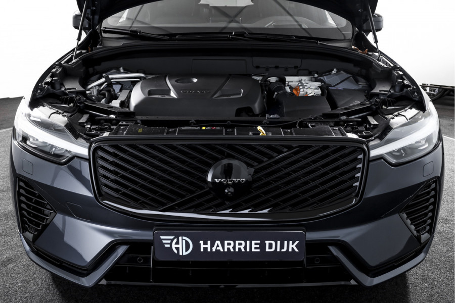 Volvo XC60 2.0 T6 Plug-in hybrid AWD Plus Black Edition - Facelift MY26 | Harman/Kardon | Elek. Trekhaak | S/K-Panodak | Dig. Cockpit | Adapt. Cruise | Elek. Klep | Stoel-+Stuurverw. | 360 Camera | NAV+App. Connect | ECC | LM 21" | 5898