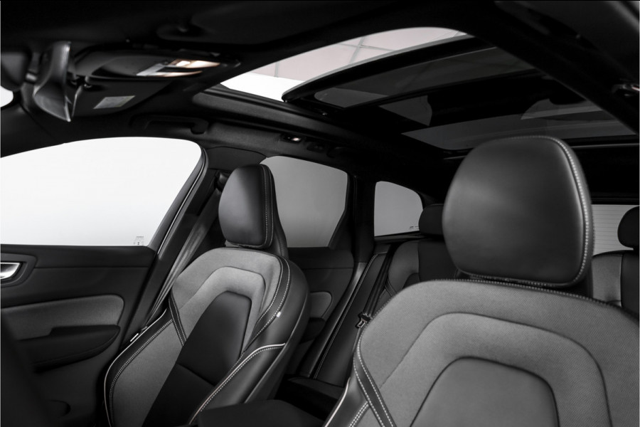 Volvo XC60 2.0 T6 Plug-in hybrid AWD Plus Black Edition - Facelift MY26 | Harman/Kardon | S/K-Panodak | Dig. Cockpit | Adapt. Cruise | Elek. Klep | Stoel-+Stuurverw. | 360 Camera | NAV+App. Connect | ECC | LM 21" | 1711