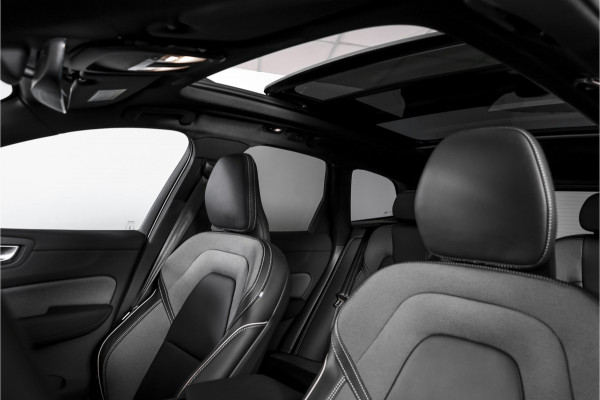 Volvo XC60 2.0 T6 Plug-in hybrid AWD Plus Black Edition - Facelift MY26 | Harman/Kardon | S/K-Panodak | Dig. Cockpit | Adapt. Cruise | Elek. Klep | Stoel-+Stuurverw. | 360 Camera | NAV+App. Connect | ECC | LM 21" | 1711