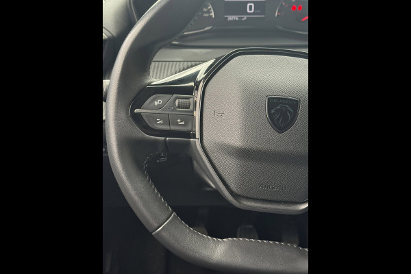 Peugeot 2008 1.2 PureTech 100 Active - Nieuw Model I Apple CarPaly / Navigatie I Airco I LED & PDC I Dealer onderhouden