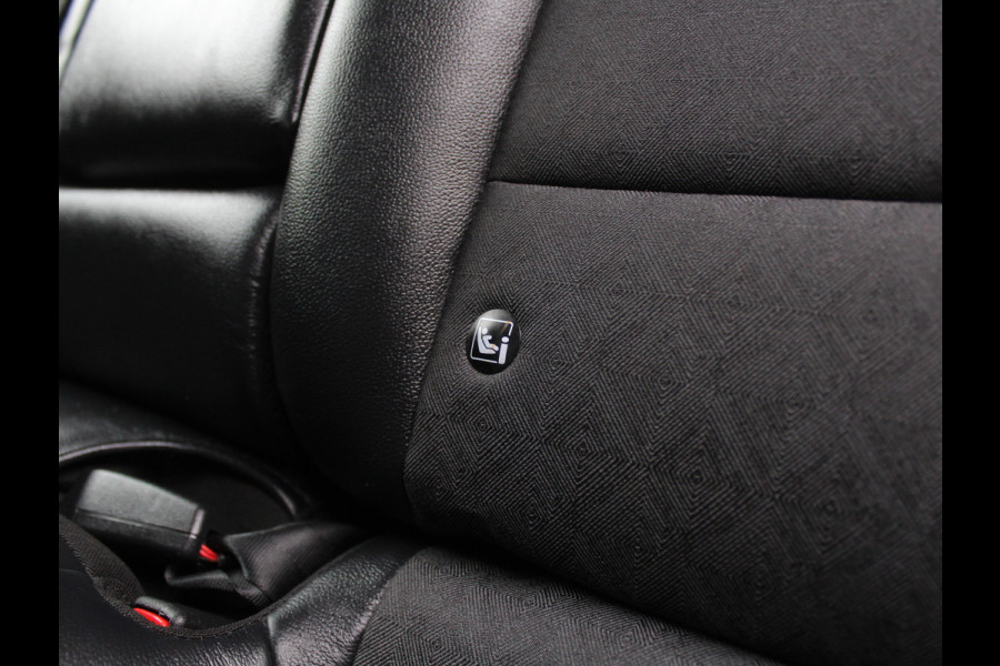 Kia Niro 1.6 GDi Hybrid DynamicLine CARPLAY | CAMERA | DAB | CLIMATE | PDC | LMV16 | HALFLEER | ADAPCRUISE | LED | NAVI | TREKHAAK