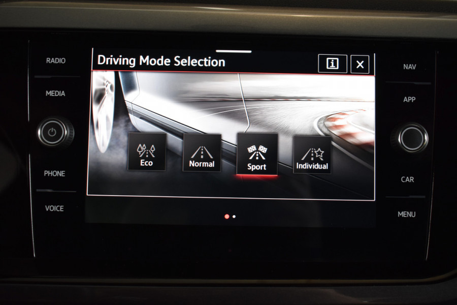 Volkswagen Polo GTI 2.0 TSI 210PK DSG VIRTUAL/CAMERA/LED