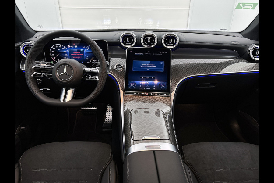 Mercedes-Benz GLC Coupé 300e 4MATIC Sport Edition | Premium | Winterpakket | Nightpakket | Trekhaak | DISTRONIC | URBAN GUARD Plus | 20" multispaaks AMG velgen |