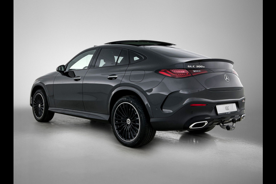 Mercedes-Benz GLC Coupé 300e 4MATIC Sport Edition | Premium | Winterpakket | Nightpakket | Trekhaak | DISTRONIC | URBAN GUARD Plus | 20" multispaaks AMG velgen |