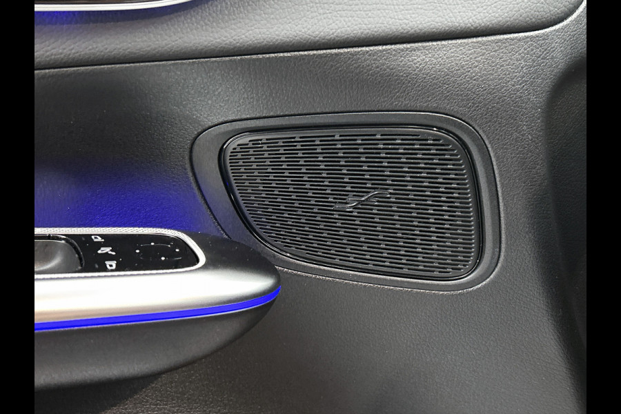 Mercedes-Benz GLC Coupé 300e 4MATIC Sport Edition | Premium | Winterpakket | Nightpakket | Trekhaak | DISTRONIC | URBAN GUARD Plus | 20" multispaaks AMG velgen |