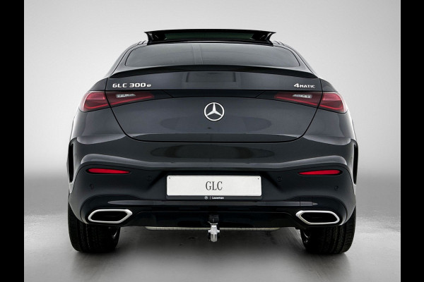 Mercedes-Benz GLC Coupé 300e 4MATIC Sport Edition | Premium | Winterpakket | Nightpakket | Trekhaak | DISTRONIC | URBAN GUARD Plus | 20" multispaaks AMG velgen |